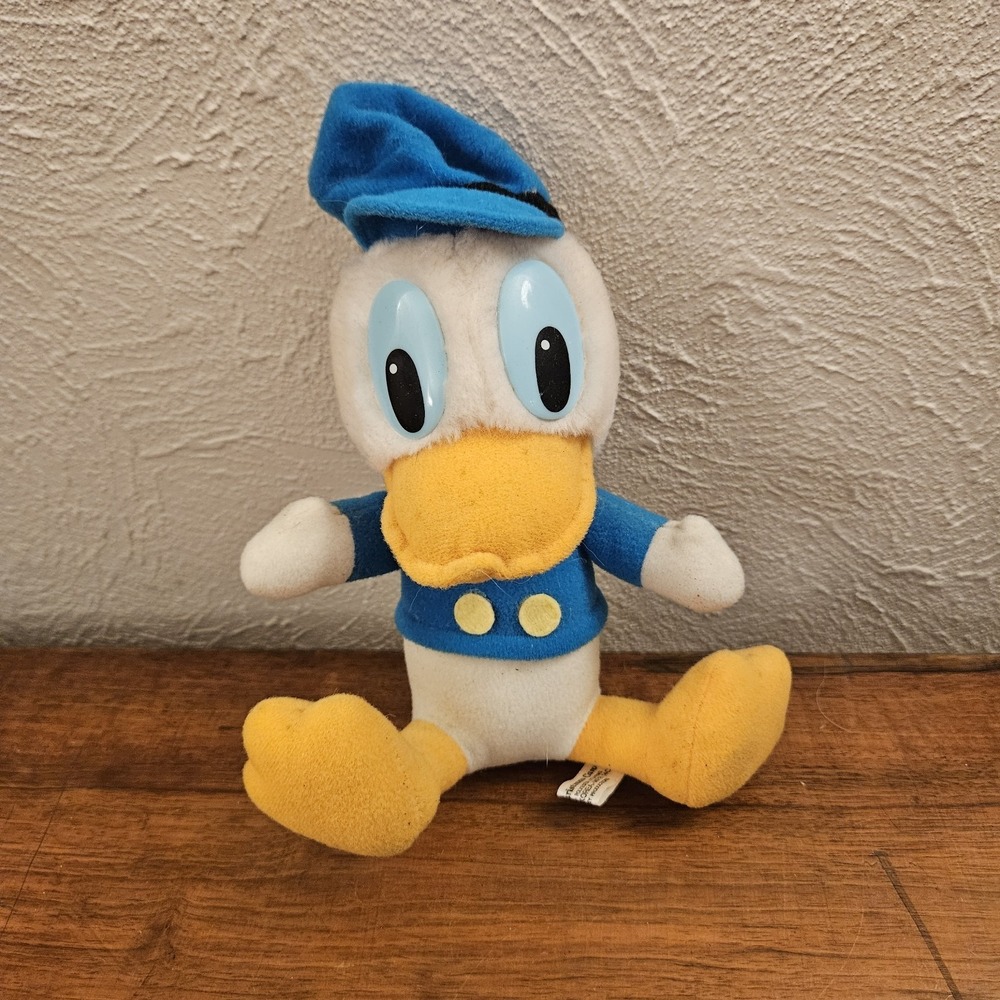 Vintage Disney Mickey's‎ Christmas Carol Donald Duck Plush Stuffed Animal Toy